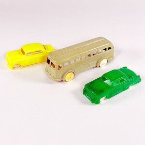 Plasticville O/O27 Scale Toy Cars & Bus 3 Pieces Yellow Green Beige Vintage